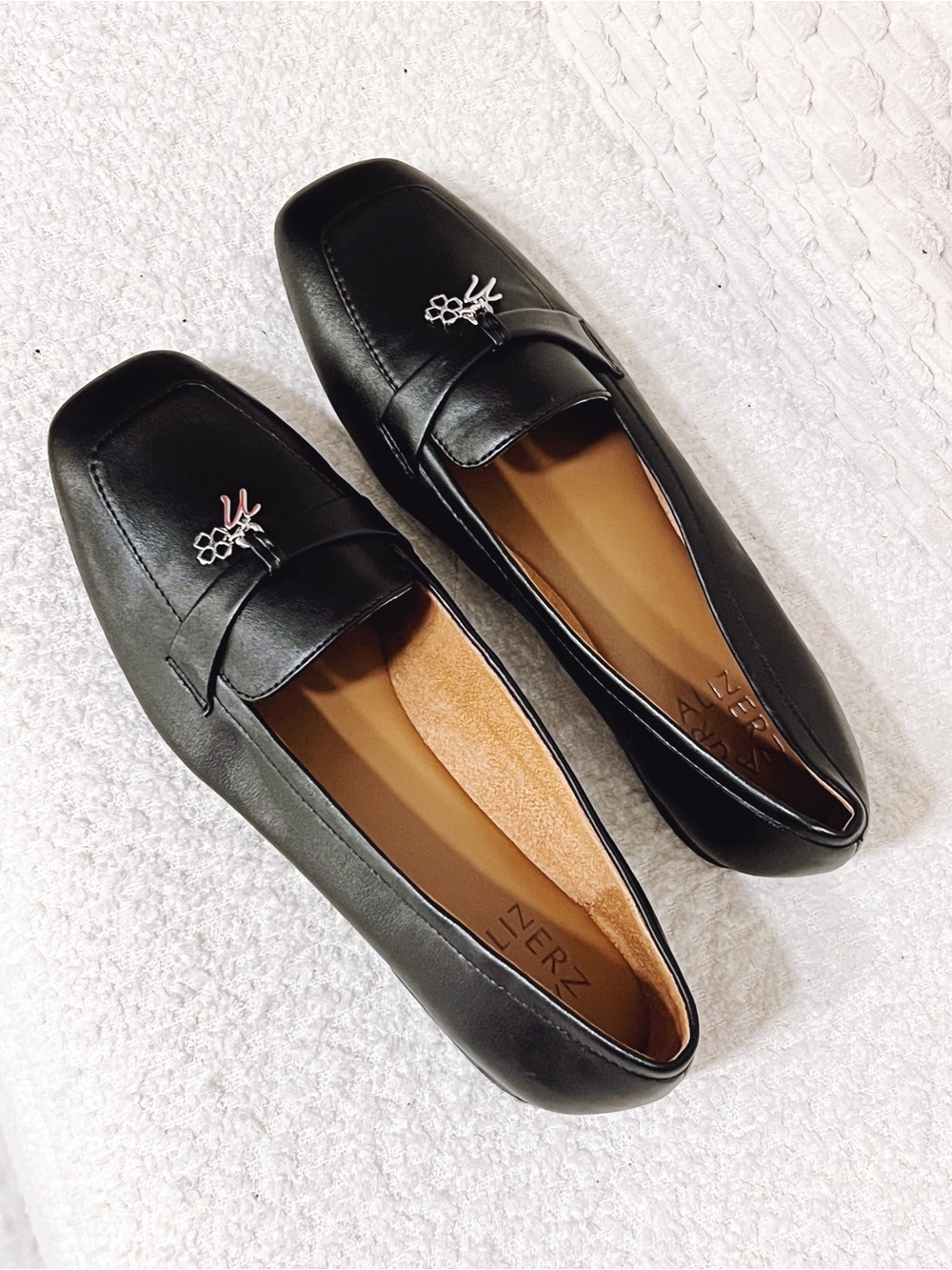 NATURALIZER SZ 8 Women's Brody Slip On Loafers